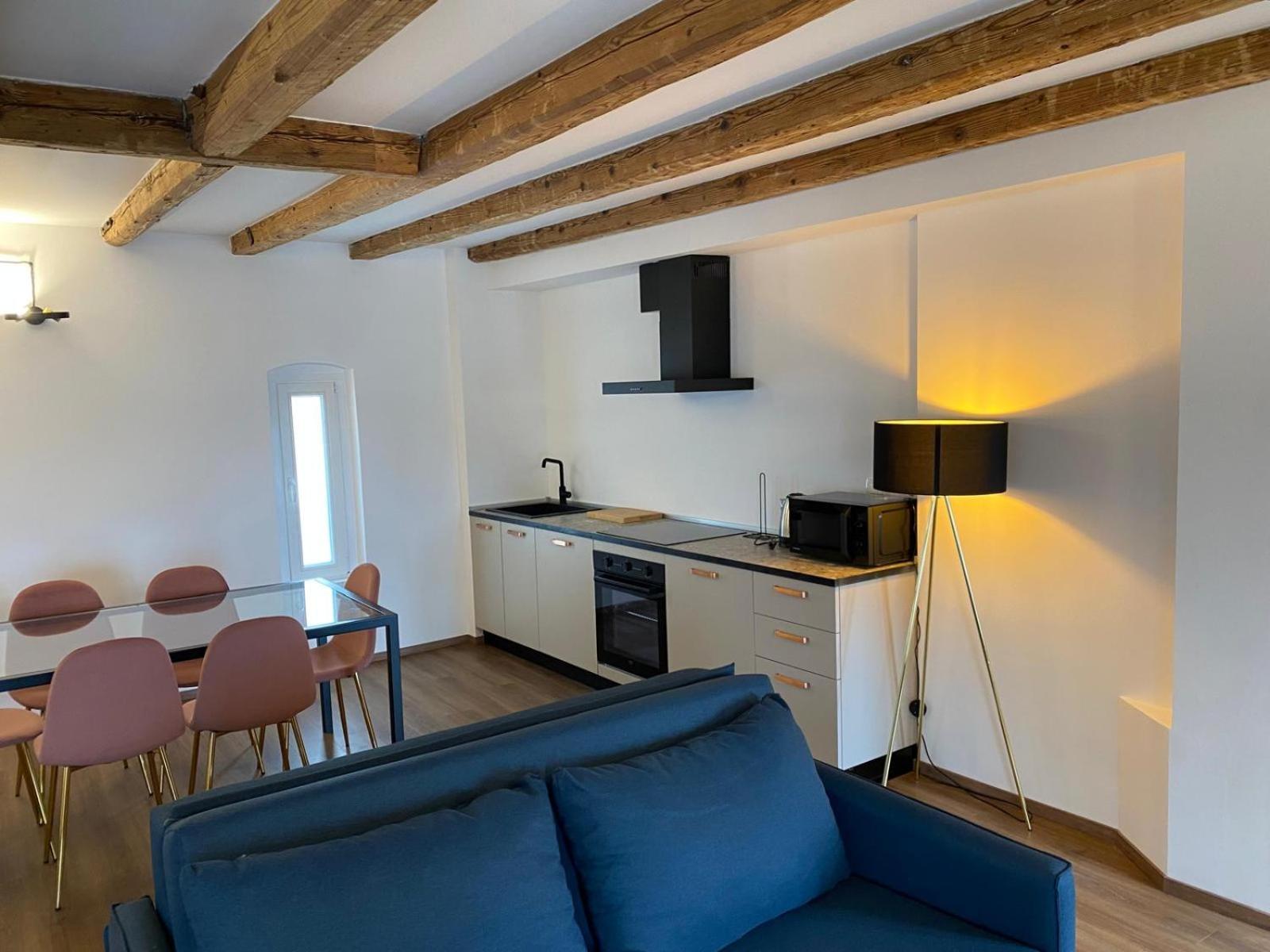 Al Fronte Mare Suites Apartments Múggia Екстериор снимка