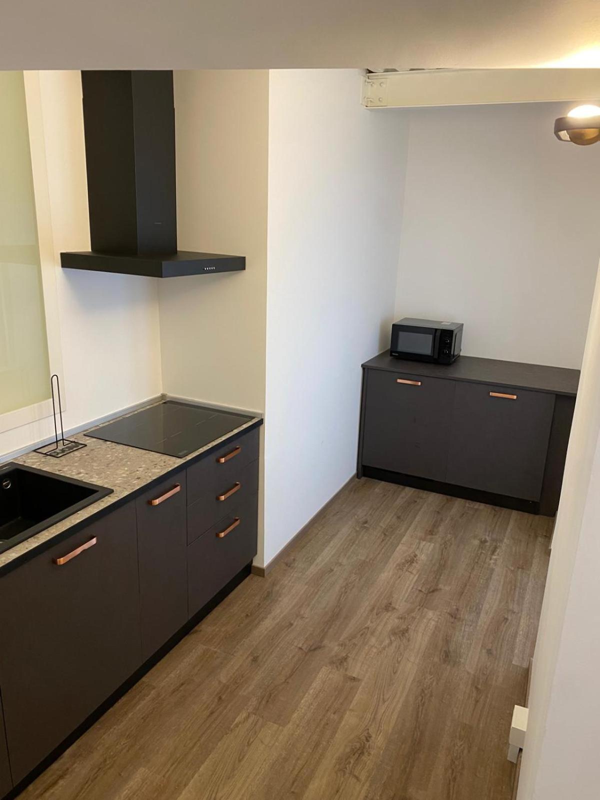 Al Fronte Mare Suites Apartments Múggia Екстериор снимка